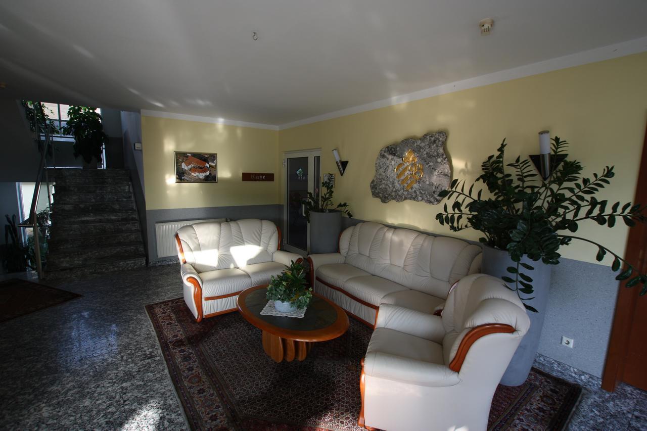 Hotel Buergerhof Hohenstein-Ernstthal Ngoại thất bức ảnh