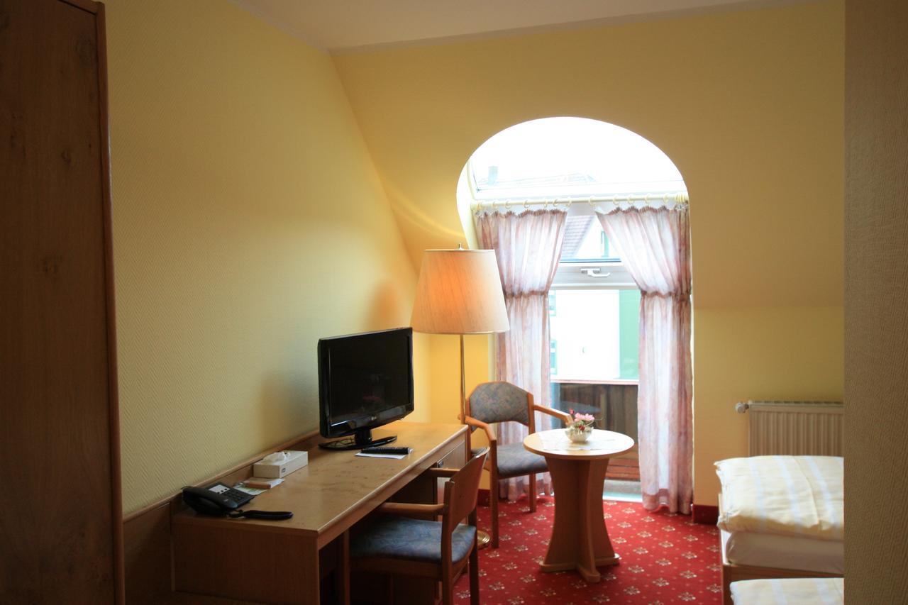 Hotel Buergerhof Hohenstein-Ernstthal Ngoại thất bức ảnh