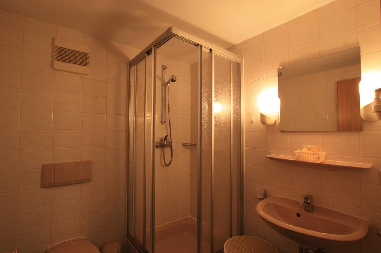 Hotel Buergerhof Hohenstein-Ernstthal Ngoại thất bức ảnh
